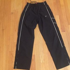nike wind pant